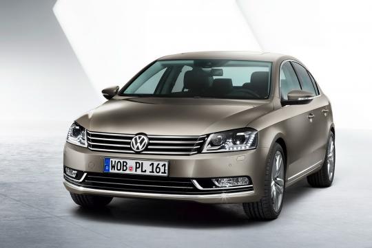 Here's what I would call a major facelift of the existing Passat 