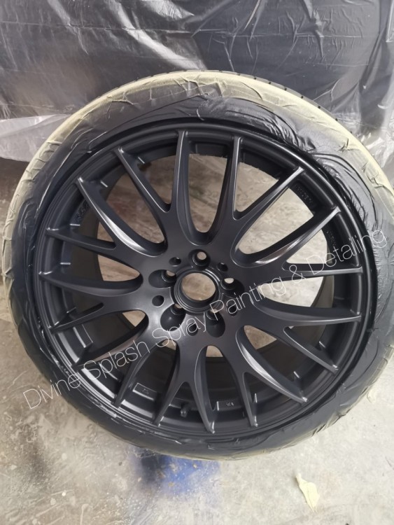 matt black rim divine.JPG