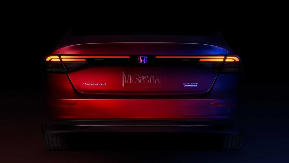 2023-honda-accord-teasers-rear.thumb.jpg.0697f5594a4f0693a21152834a024973.jpg