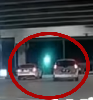 1292634968_carsinfront2.PNG.b6d56d0849318ab37cf7c2a81c602440.PNG