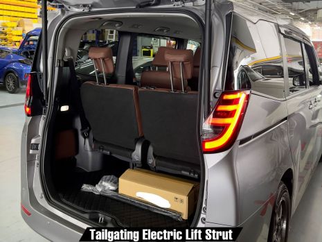 https://www.mycarforum.com/uploads/sgcarstore/data/1/1_1677724479_0Electric-Auto-Tailgate-For-2022-23-Toyota-Noah-Voxy-1.jpg