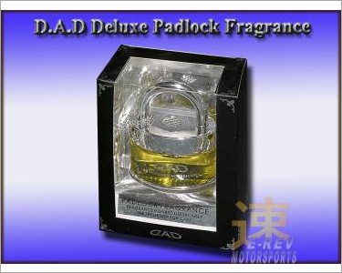 https://www.mycarforum.com/uploads/sgcarstore/data/1/D_A_D_Deluxe_Padlock_Fragrance_Yellow_2.jpg