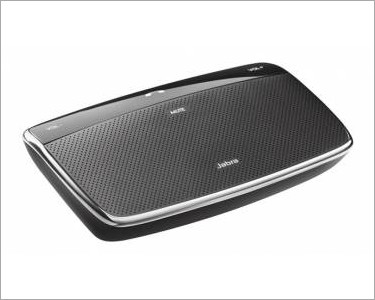 https://www.mycarforum.com/uploads/sgcarstore/data/1/Jabra_CRUISER_2_At_An_Angle_04_1440X810_1.jpg