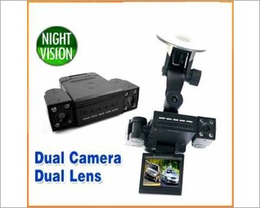 https://www.mycarforum.com/uploads/sgcarstore/data/1/dual-lens-car-camera-dvr-hd-night-vision-car-black-box-klcctv-1110-16-ruazad_12.jpg