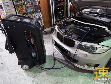 https://www.mycarforum.com/uploads/sgcarstore/data/10/10_1652511914_0BMW-1-Series-E87-Car-Aircon-Maintenance-Servicing-Aircon-Flushing-And-Repair-Services-Pic-1.jpg