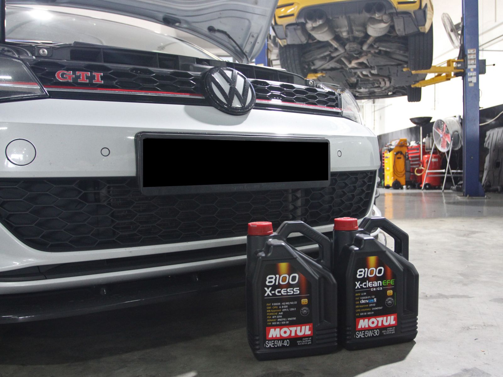 VP Racing Fuels 4L Vehicle Servicing Package (For Japanese / Korean Cars)