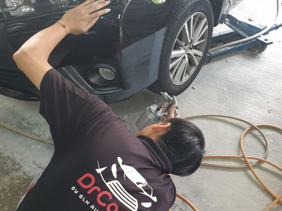 Dents Removal / Respraying Services