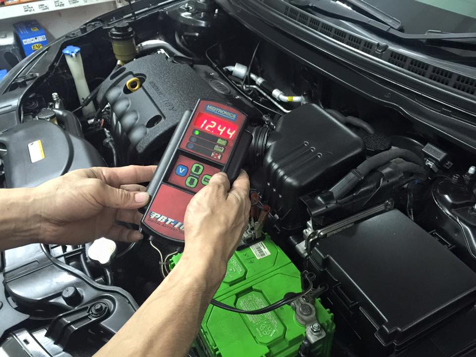 Shell Helix Ultra 5W40 Korean Car Servicing
