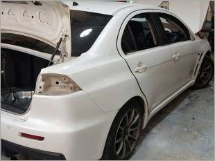 https://www.mycarforum.com/uploads/sgcarstore/data/10/rearfender01_80839_1.jpg