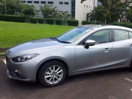 https://www.mycarforum.com/uploads/sgcarstore/data/11/111588668253_0Mazda3-1.jpg