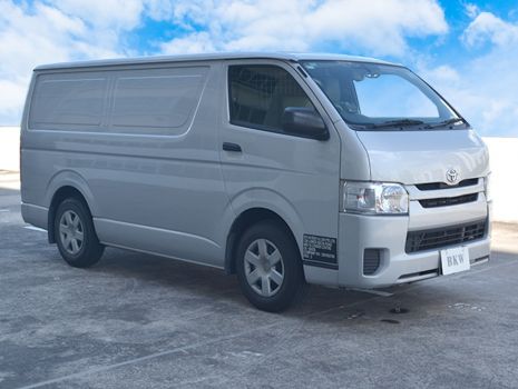 https://www.mycarforum.com/uploads/sgcarstore/data/11/11_1596427953_0Hiace1.jpg