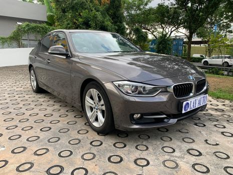 https://www.mycarforum.com/uploads/sgcarstore/data/11/11_1606463539_0bmw3201.jpg