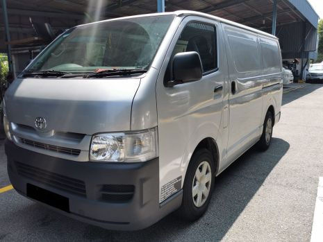 https://www.mycarforum.com/uploads/sgcarstore/data/11/11_1718272343_0IMG_1582.JPG