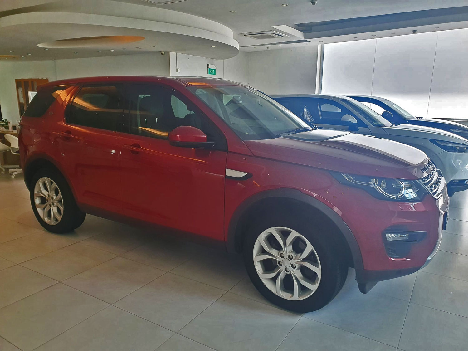 Land Rover Discovery Sport 2.0A Si4 HSE (For Lease)