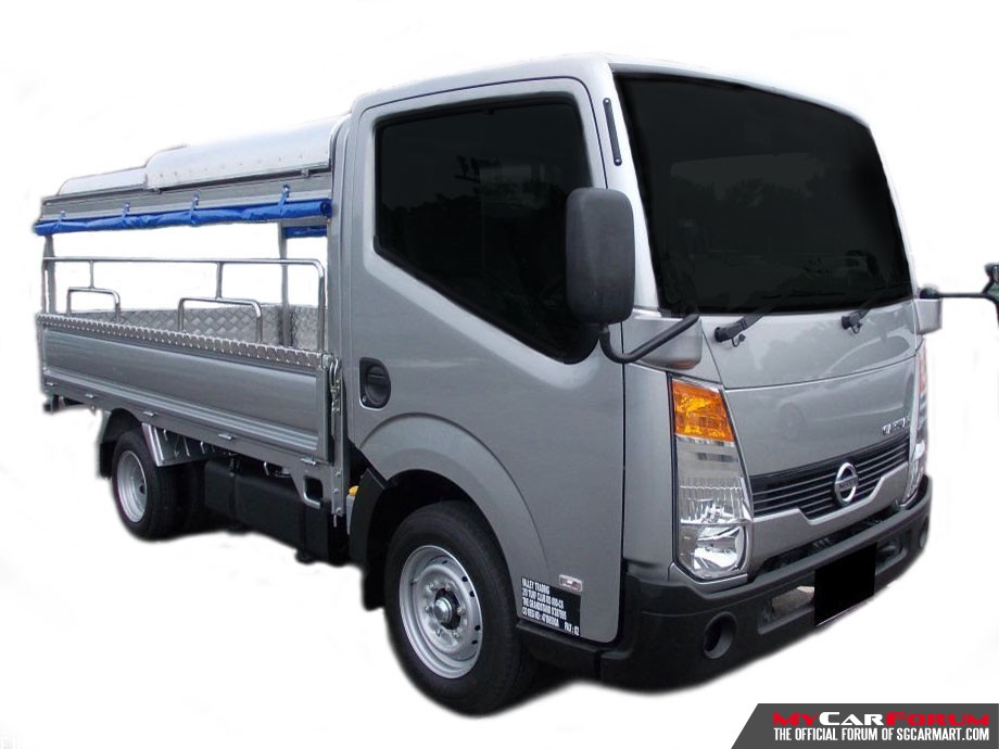 10 FT Nissan Cabstar With Canopy (For Rent)
