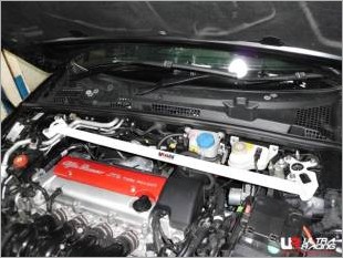 https://www.mycarforum.com/uploads/sgcarstore/data/2/Alfa_Romeo_159_2_2_2005_2pt_Front_Strut_Bar_UR-TW2-1604_1.jpg