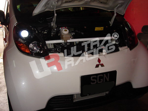  Mitsubishi Ultra Racing Strut Bar