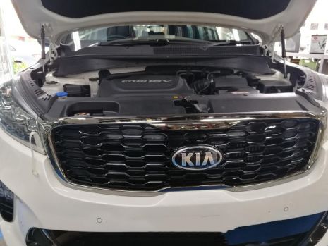 https://www.mycarforum.com/uploads/sgcarstore/data/3/11593504225_0kia_sorento_front_grille_tuon__1593083031_9d837906_progressive.jpg