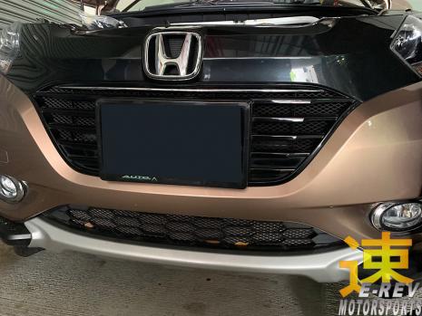 https://www.mycarforum.com/uploads/sgcarstore/data/3/31572853630_0Honda-Vezel-Gold-Wire-Mesh-Installation-Pic-1.jpg