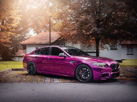 https://www.mycarforum.com/uploads/sgcarstore/data/3/3_1668752090_0bmw_535i_ax_wrap_film_berry_purple_1.jpg