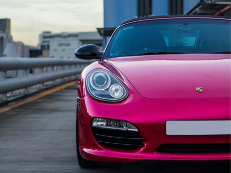 https://www.mycarforum.com/uploads/sgcarstore/data/3/3_1670563397_1porsche_glossy_pink_full_wrap_2.jpg