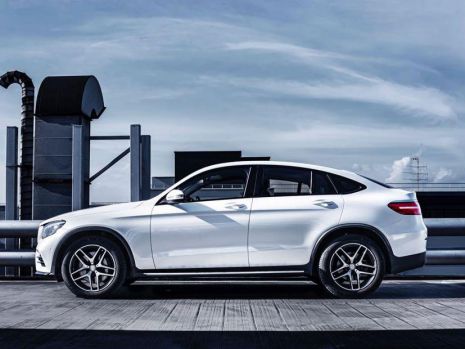 https://www.mycarforum.com/uploads/sgcarstore/data/3/3_1670818673_3mercedes_glc_glossy_pearl_whit_4.jpg