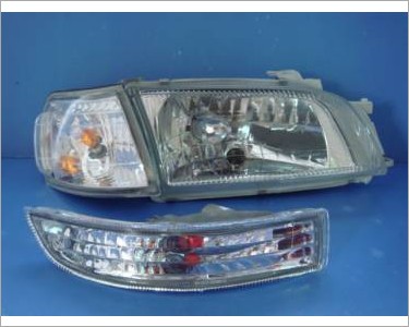 https://www.mycarforum.com/uploads/sgcarstore/data/3/Corona_Head_Light1.JPG