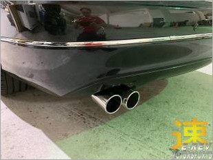 https://www.mycarforum.com/uploads/sgcarstore/data/3/MercedesBenzW204ExhaustMufflerTipPic2_72698_1.jpg