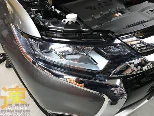 https://www.mycarforum.com/uploads/sgcarstore/data/3/MitsubishiOutlander2018HeadlightTinting_64811_1.jpg