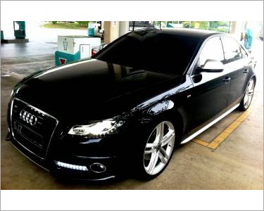 https://www.mycarforum.com/uploads/sgcarstore/data/4/Audi-S4side_1_1.jpg