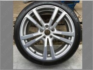 https://www.mycarforum.com/uploads/sgcarstore/data/4/brand_new_audi_s3_18_wheel_1470205021_fb9b056aedit_1.jpg