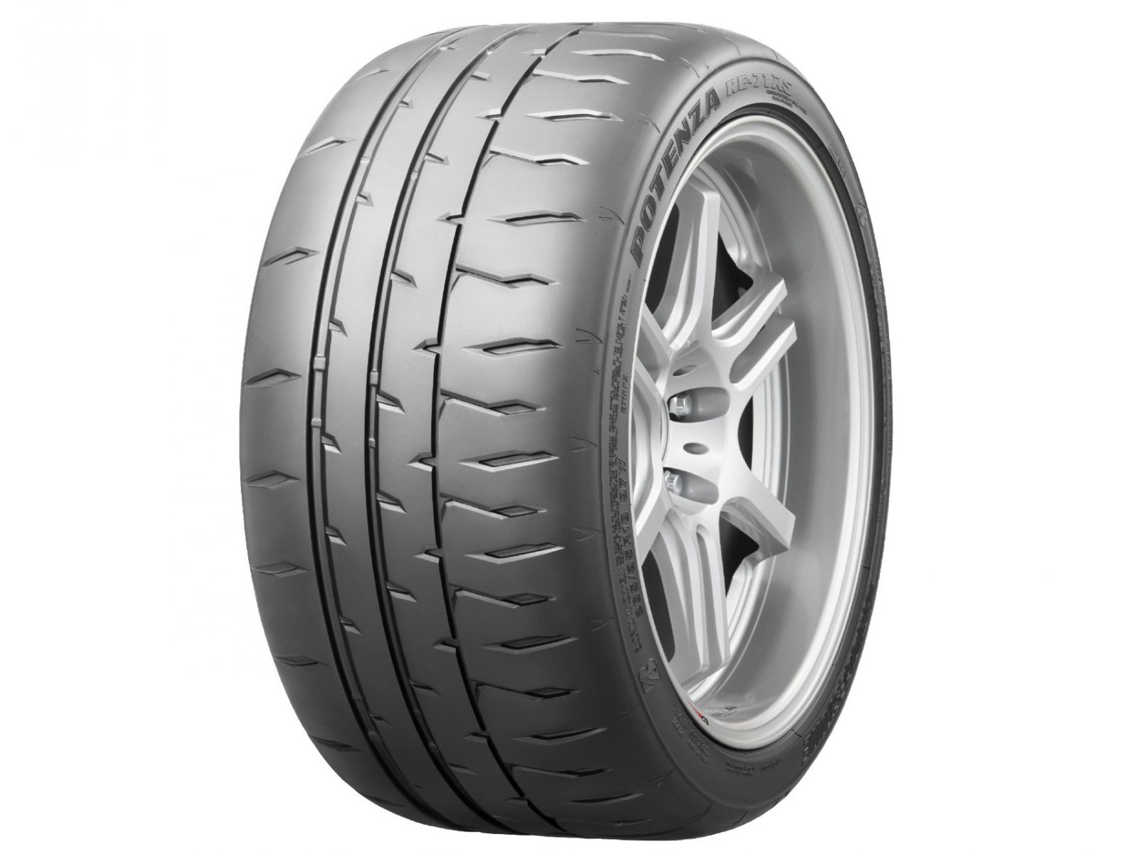 Bridgestone / Yokohama 235/40/R17 Tyre