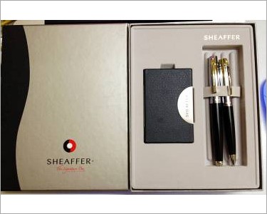 https://www.mycarforum.com/uploads/sgcarstore/data/8/sheaffer_pen_set1.jpg